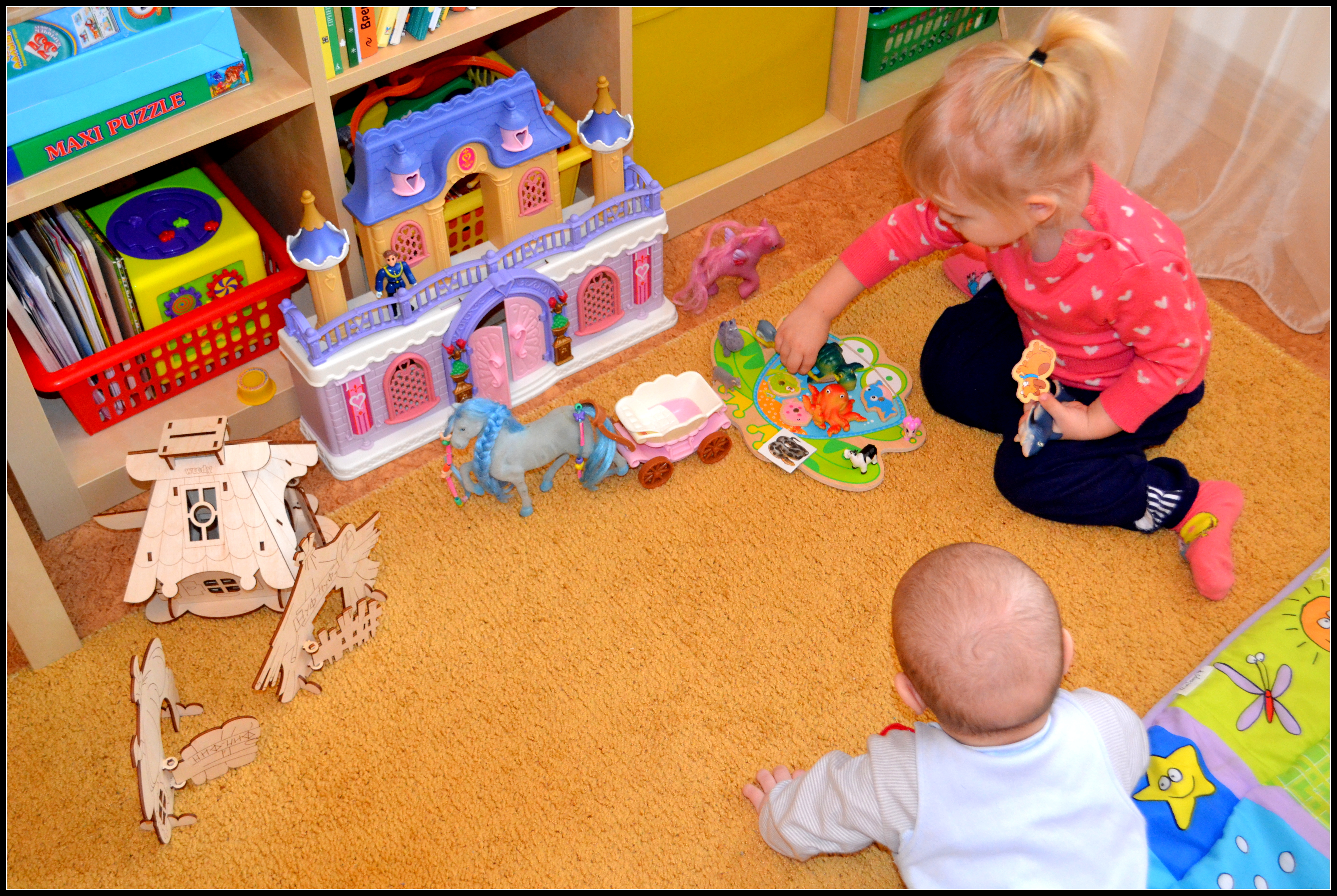 7 месяцев с погодками.