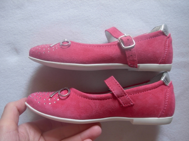 Потрясающие туфельки EB, Италия, 27 размер