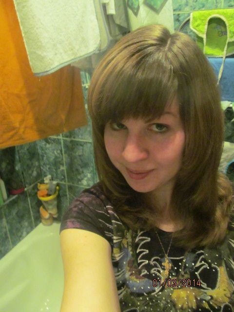 постриглась