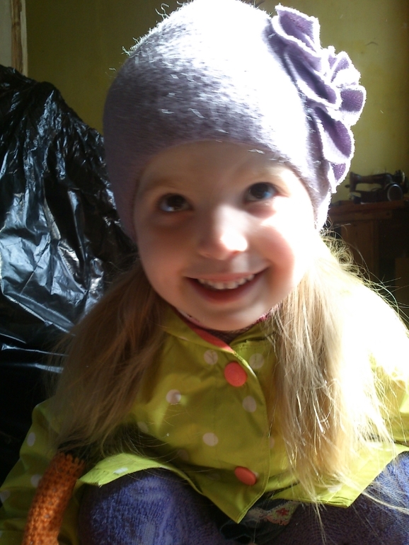 вот так мы сейчас ездим в гости))