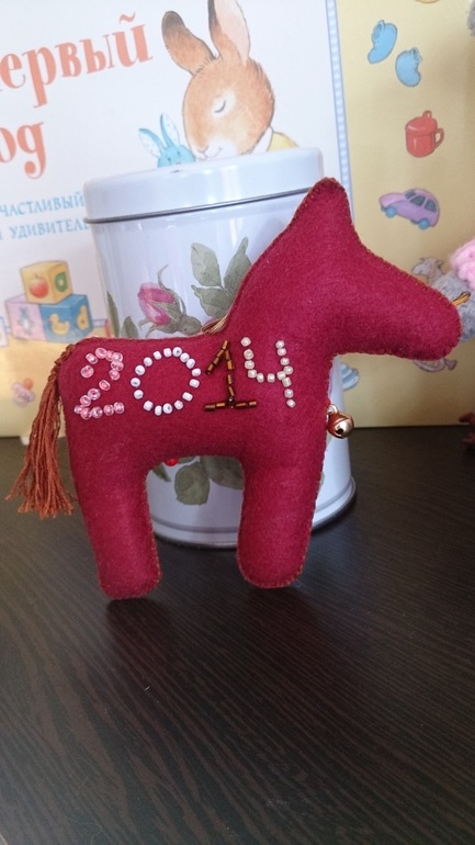 А Вы уже знаете как украсить подарки?