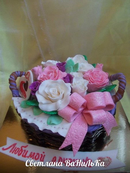 ))) дубль два))) КОРЗИНА С РОЗАМИ