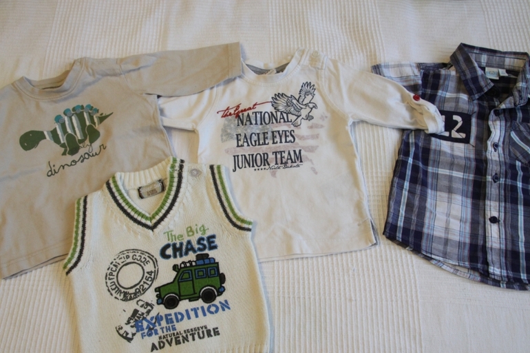 Одежда на мальчика и девочку, пакетами возраст 0-1,5 года