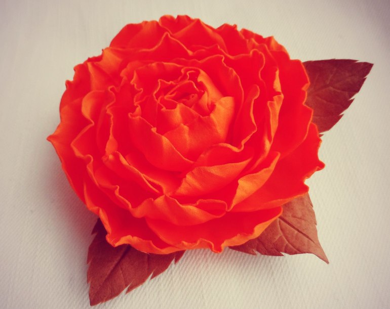 Оранжевая роза из фоамирана