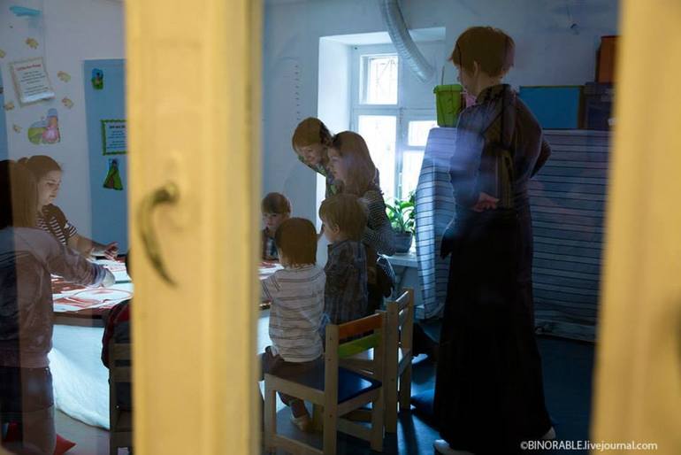 Кошмарики, выпучив шарики,