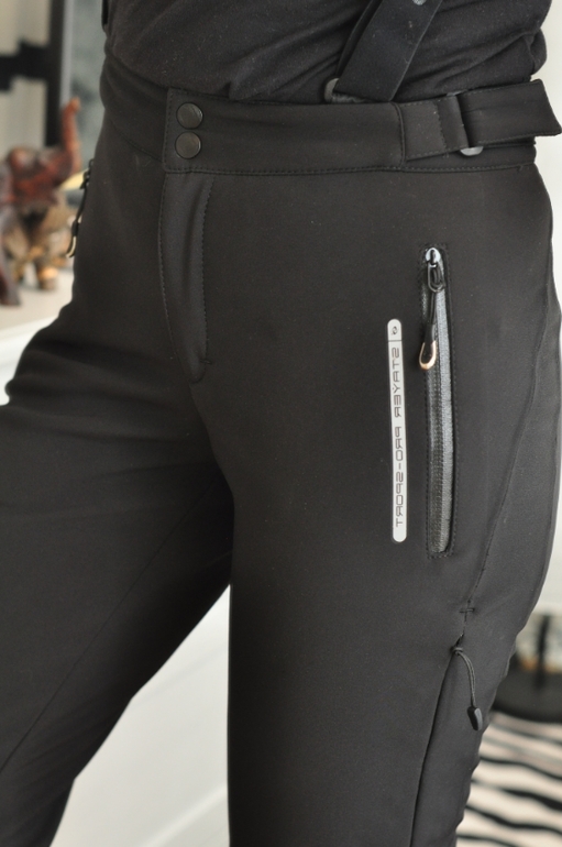 Горнолыжные костюмы в наличии все