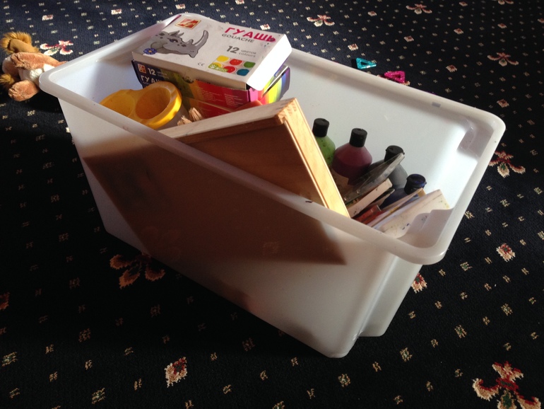 Про краски, карандаши и кисточки...