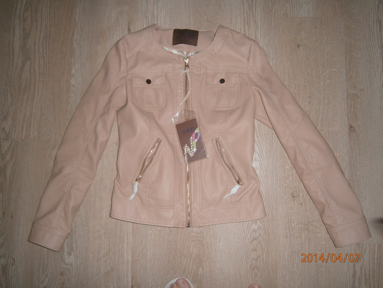 Пристрой куртки на 40-42размер,1900р