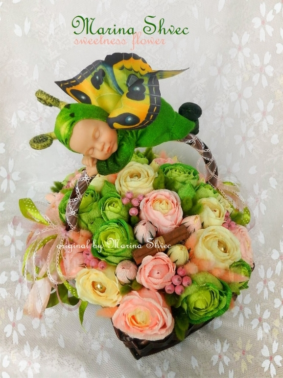 Корзиночка с лялечкой-бабочкой =)