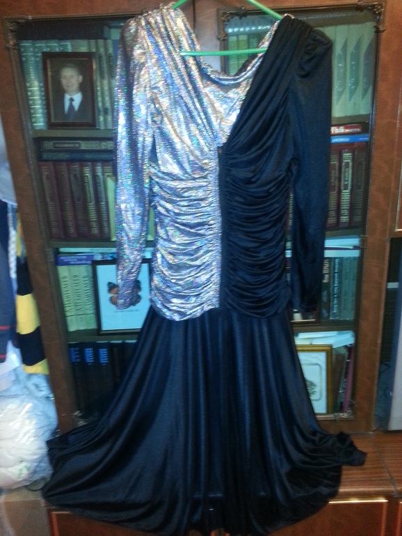 Одежда от 46 до 52 размера в очень хорошем состоянии.