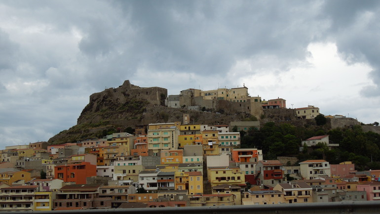 Sardegna, а по нашему Сардиния.