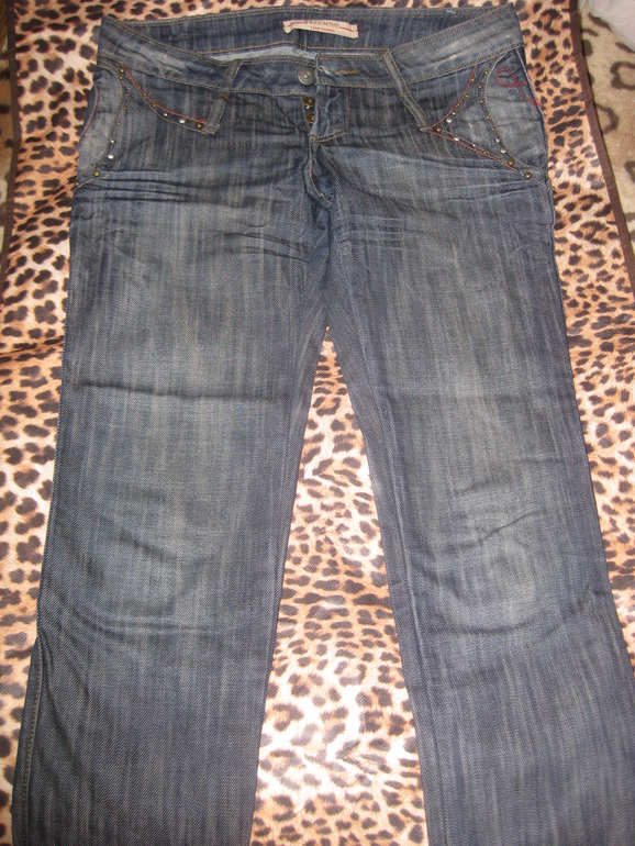 Фирменные вещи все по 600 р размер м 44-46