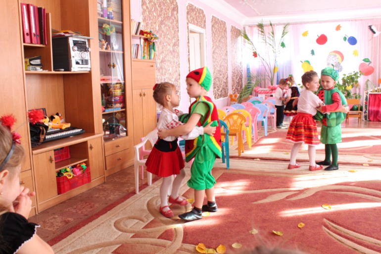 Праздник осени