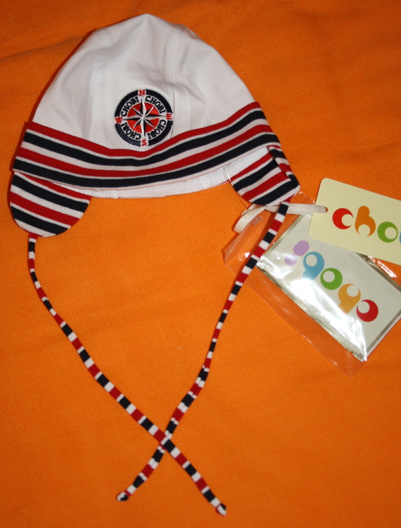 Шапочка Chobi на малыша