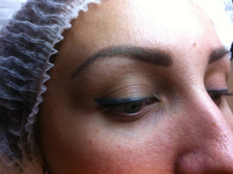 Давненько я тут не появлялась, уж простите...)