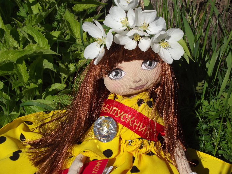 Выпускница