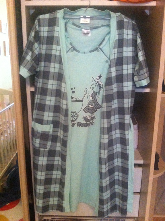 о том, как Новиковы готовились к прилёту аиста с ценным грузом.