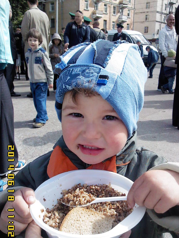 Немножко погуляли