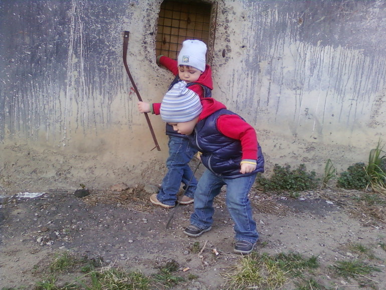 Мама запрещает мне юному следопыту. Юные следопыты 90-х,. Юный следопыт игра. Следопыт картины. Следопыты игра.