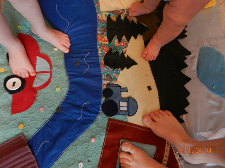 Home, Sweet Home. 4 марта. Под ногами...