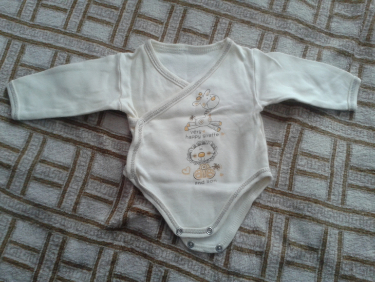 ПРОДАМ ПАКЕТОМ ВЕЩИ НА МАЛЬЧИКА.