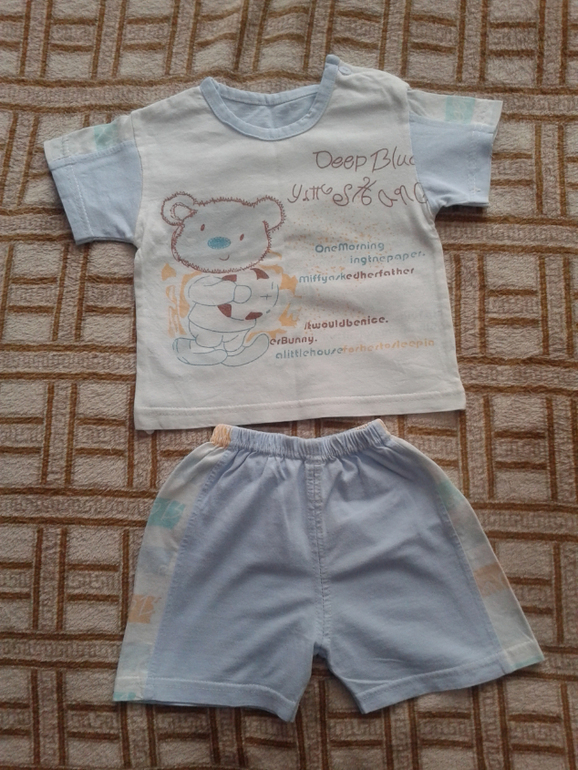 ПРОДАМ ПАКЕТОМ ВЕЩИ НА МАЛЬЧИКА.