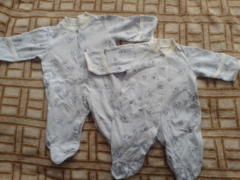 ПРОДАМ ПАКЕТОМ ВЕЩИ НА МАЛЬЧИКА.