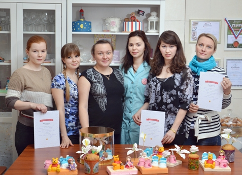 Мастер Классы по декорированию тортов мастикой.