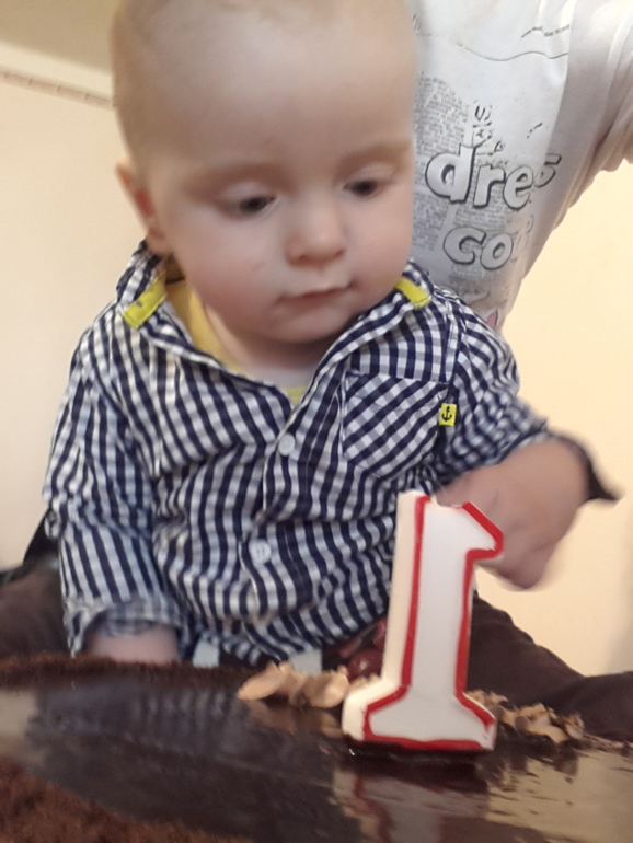 А нам сегодня ГОД!!!