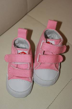 Вещи на девочку от 0-6 мес Очень дешево Новое и б/у