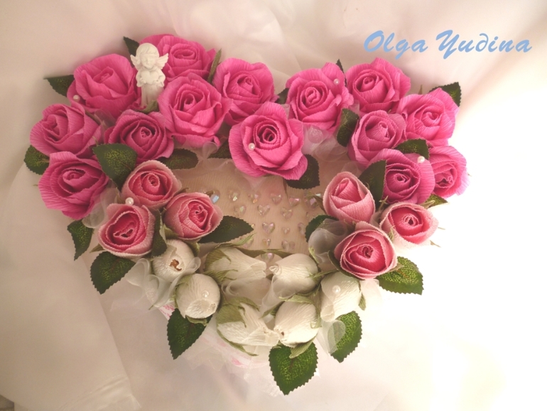 Первая сумочка. первый букет из органзы и прочее,прочее.