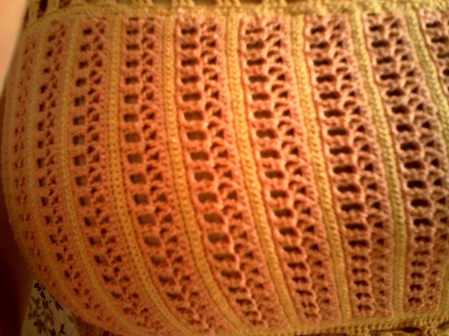 розовая маечка крючком)