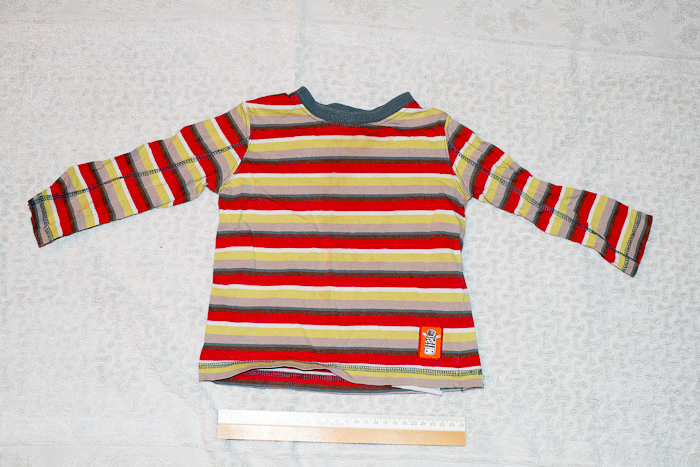 Разобрала детские вещи, всё на продажу. И немного взрослых вещей тоже (в конце списка).