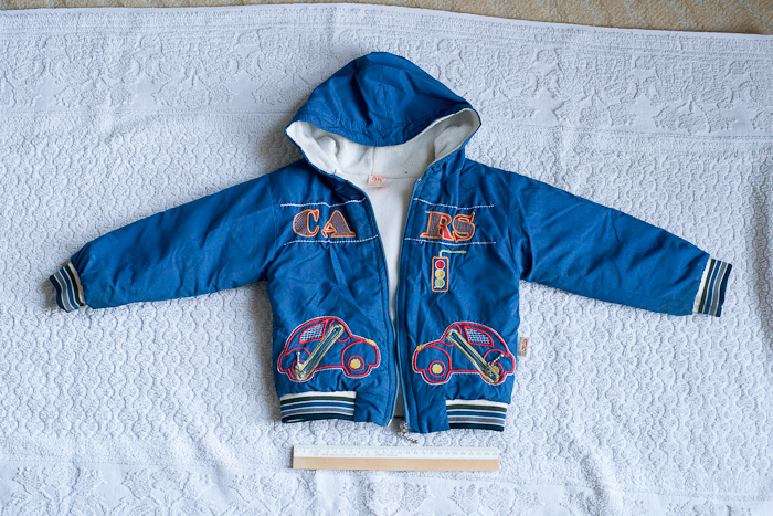 Разобрала детские вещи, всё на продажу. И немного взрослых вещей тоже (в конце списка).