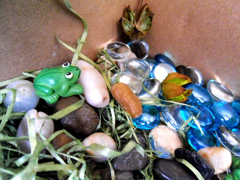 Сенсорная коробочка - приход весны