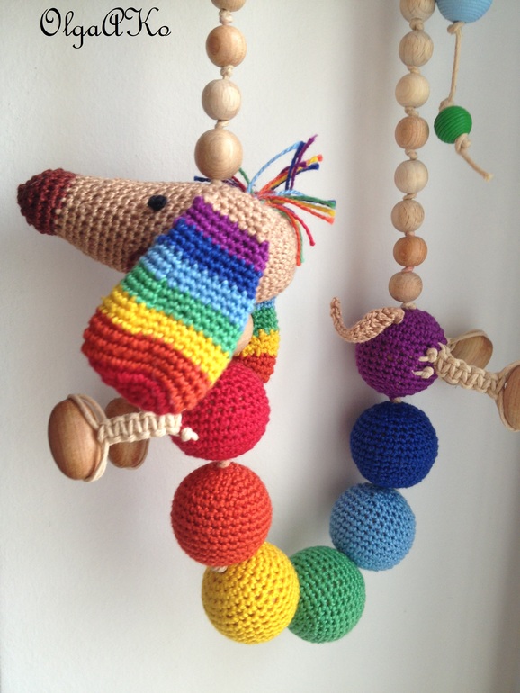 Слингобусы с игрушкой