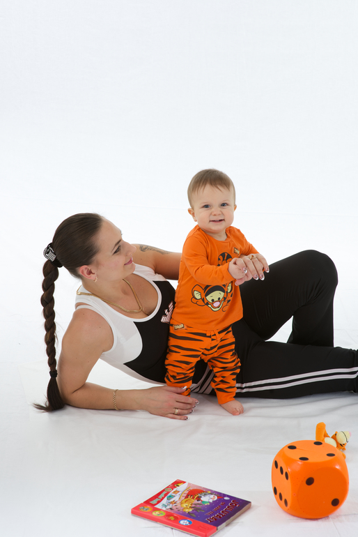 Фотосессия нам 9 месяцев!)))