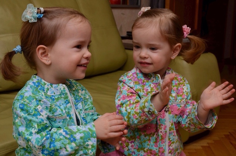 Моим рыбкам два года!!!