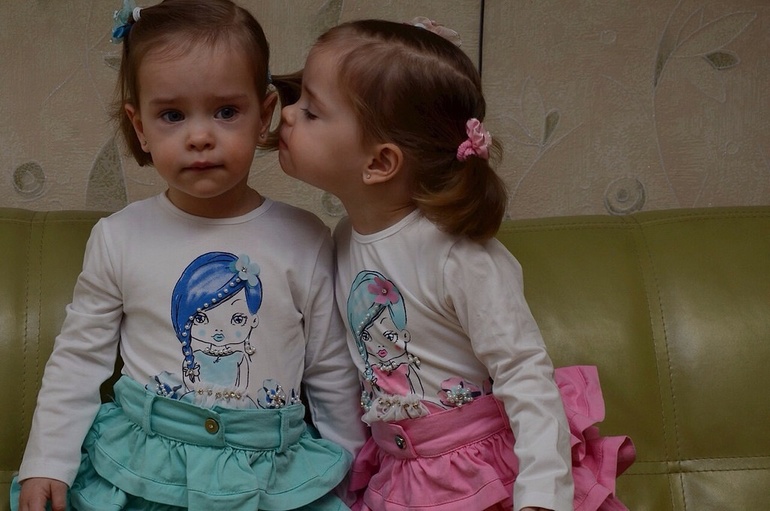 Моим рыбкам два года!!!