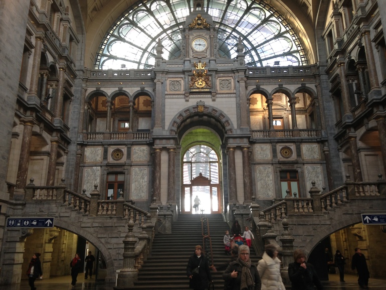 Амстердам-Брюгге и обратно. 8 марта 2014