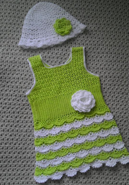 Одно из коллекции летних платьев 2014)