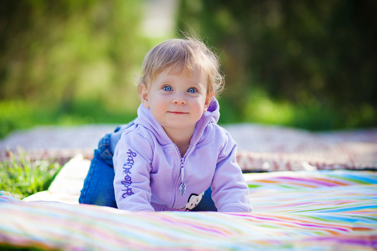 Ева, 1 годик:)