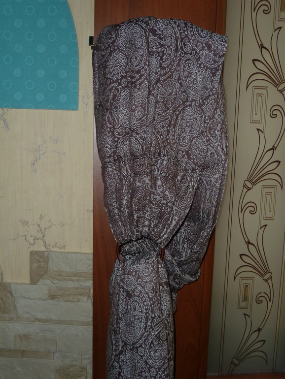 Продам слинг с кольцами Ellevill Paisley Linen Java, 3000 руб.