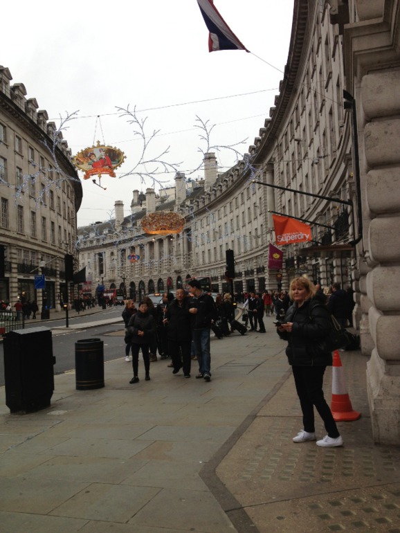 Лондон.День третий.Tower bridge, Camden Town, Piccadilly, Carnaby street