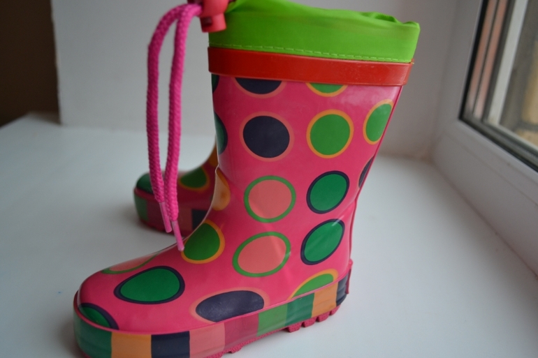 Обувь на девочку, размер 21-22, Crocs,Shooshoos,Agatha,Coolclub,Сказка