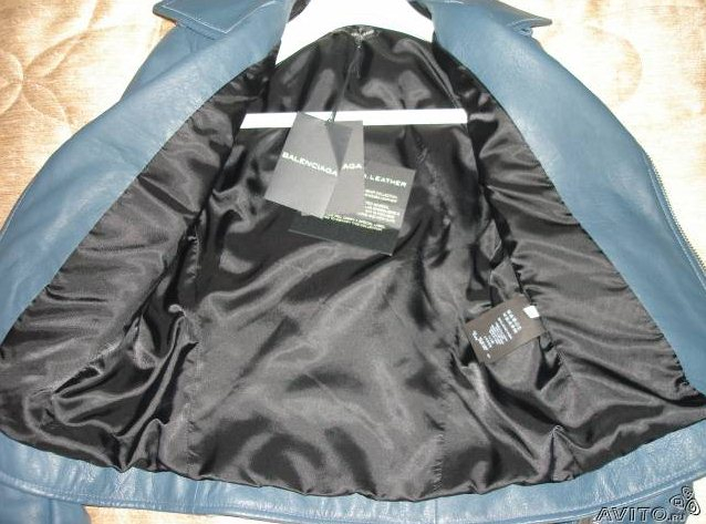 Кожаная куртка Balenciaga