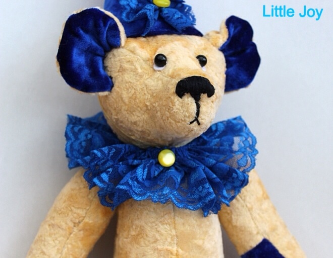 Плюшевый мишка.