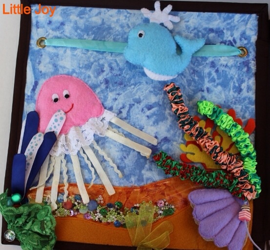 Развивающая книжечка.