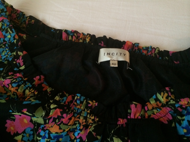 Одежда 42-44-46 новая и в идеале. Дешево.