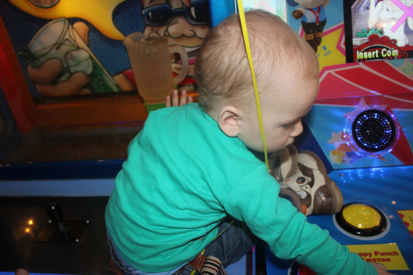 Три дня назад нам было год и четыре месяца! ( для памяти)